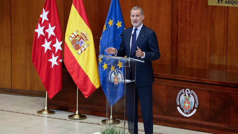 Royaler Besuch: König Felipe an Universität