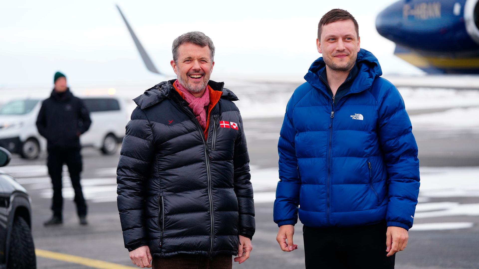 Dänemarks König Frederik und Grönlands Premierminister kommen in Nuuk, Grönland an.