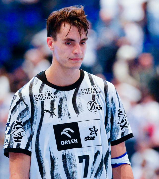 Im Trikot des THW Kiel auf dem Parkett: Julian Köster (l.) und Domagoj Duvniak