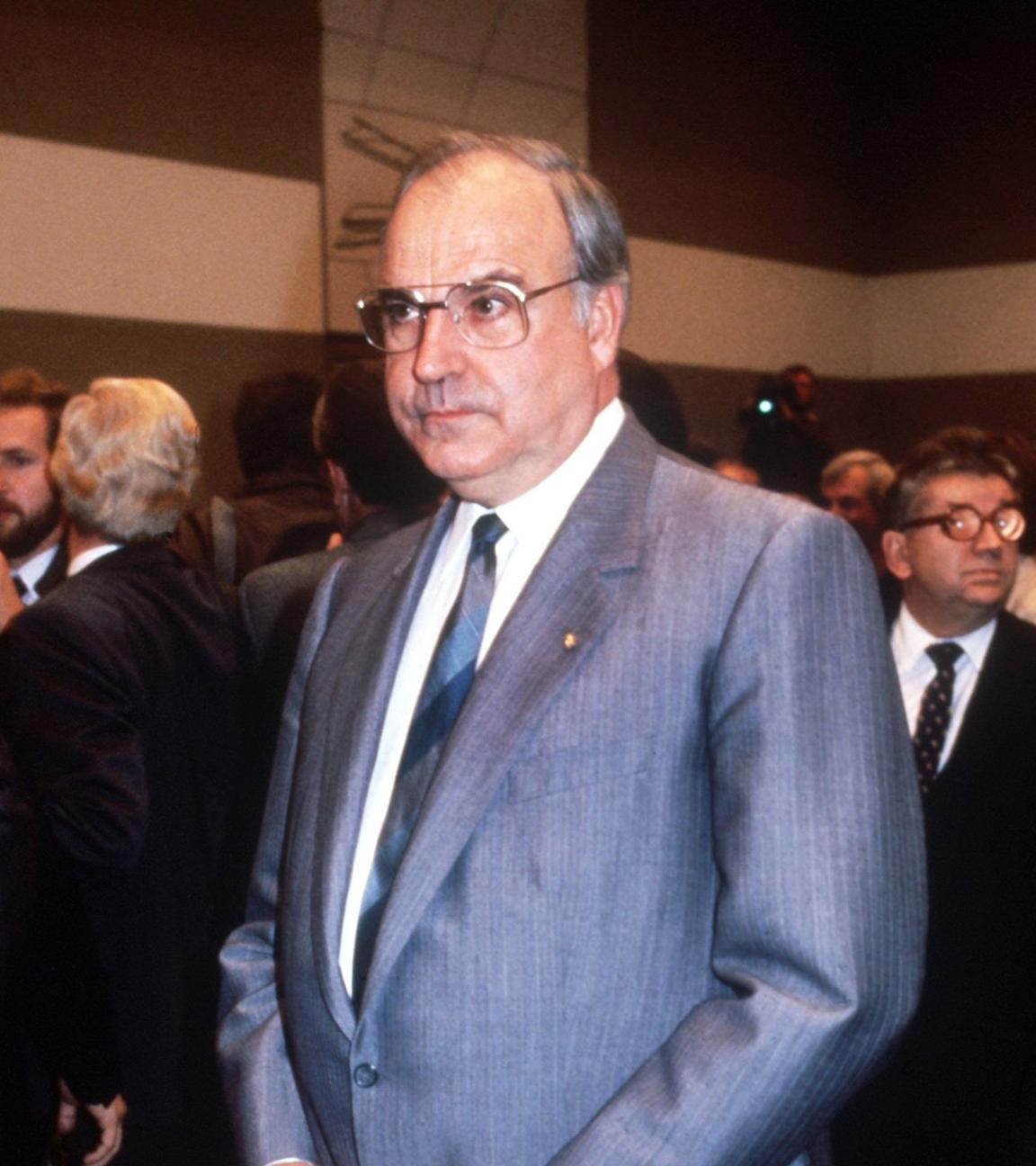 Helmut Kohl vor Flick-Untersuchungsausschuss.