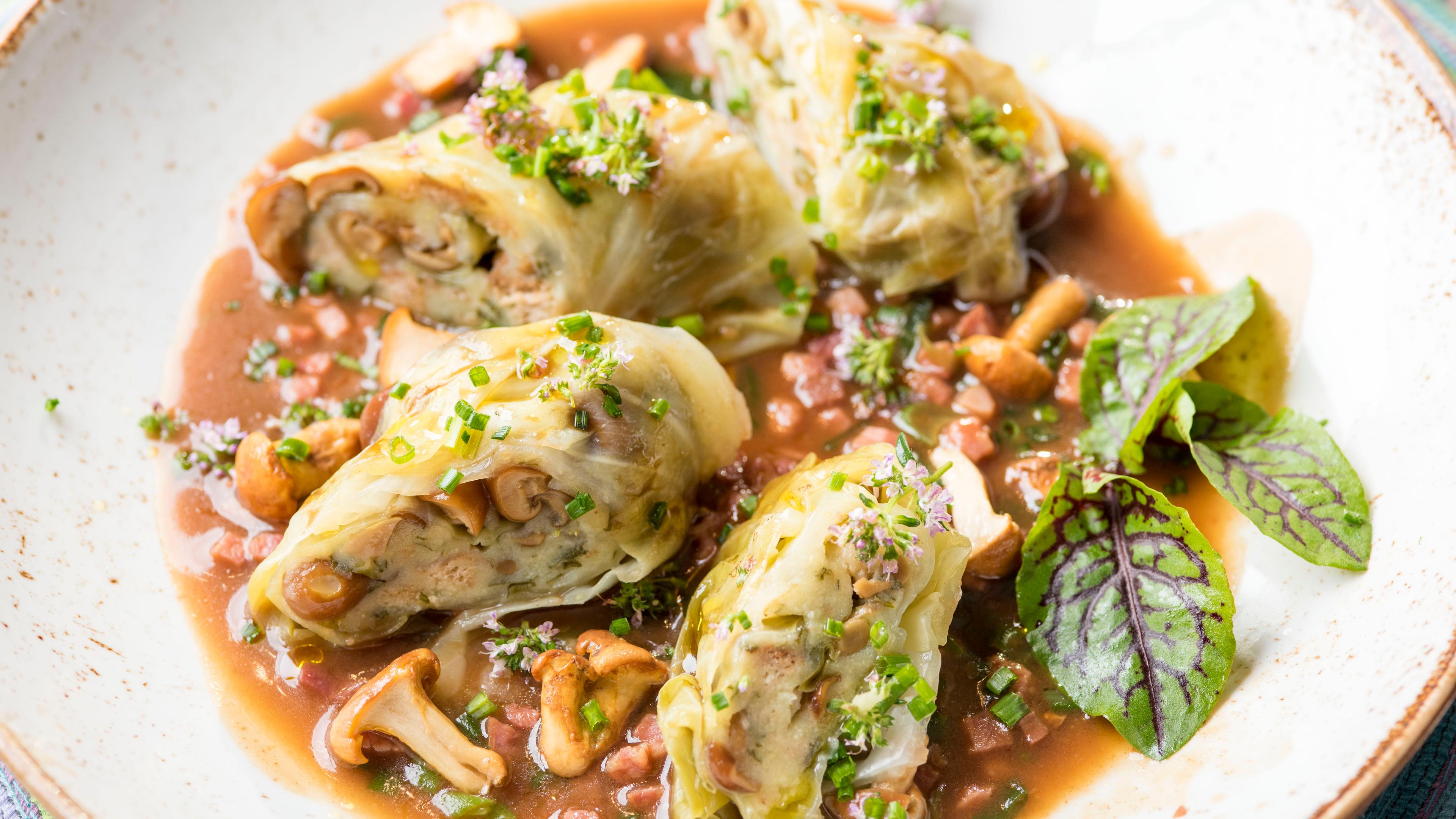 Kohlroulade mit Pfifferling-Kartoffelfüllung 