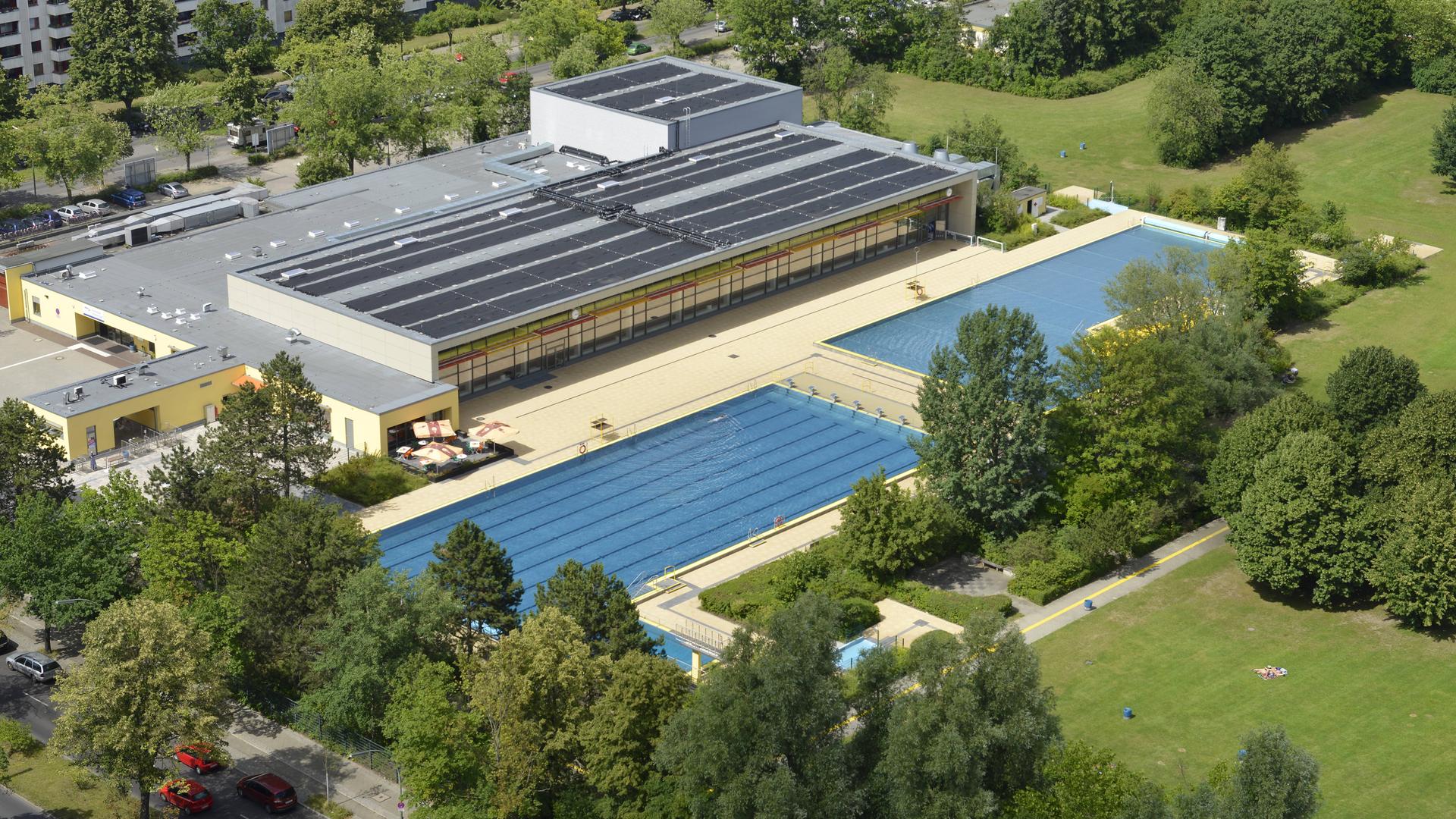 Typical: Das Kombibad in Berlin (Archiv)