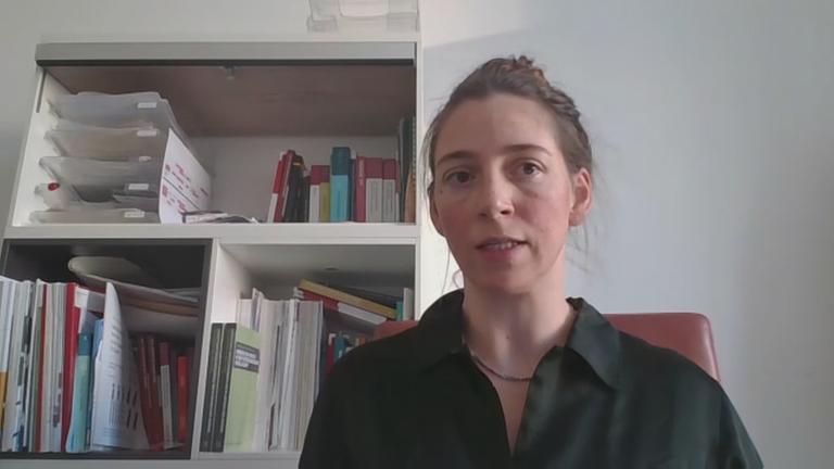 Friederike Römer vom DeZIM bei ZDFheute Live