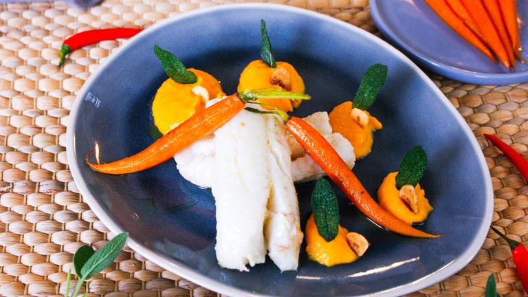 Konfierter Kabeljau mit Karotten-Vanille-Püree