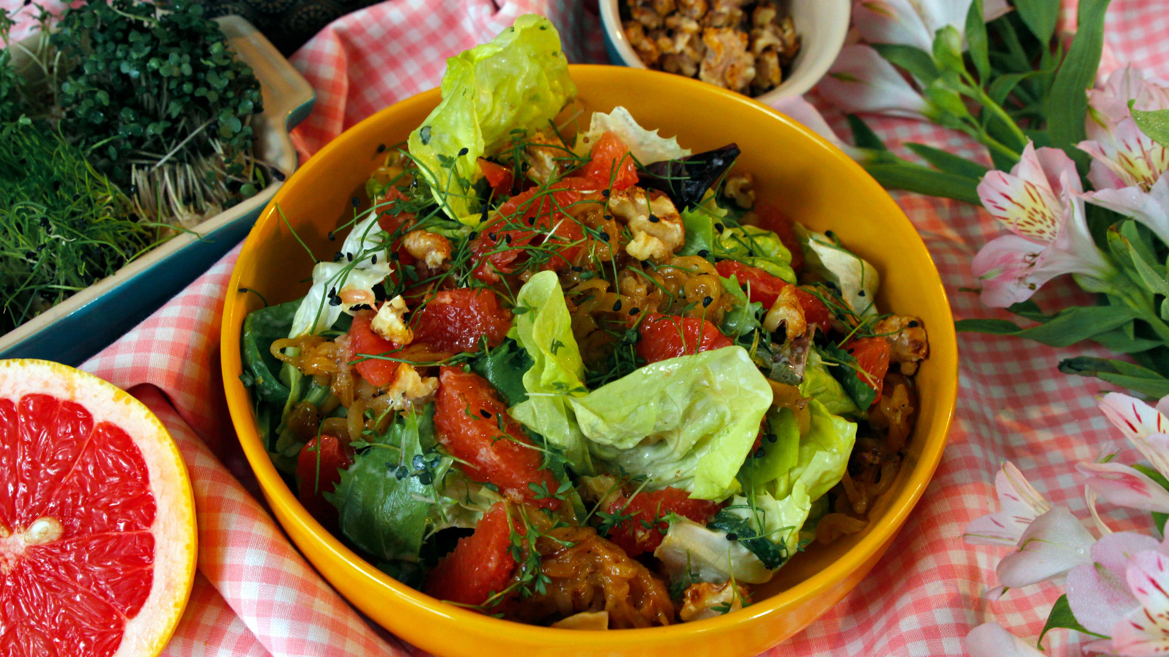 Kopfsalat mit Grapefruit