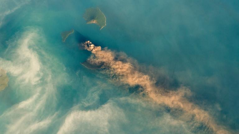 Archiv: Der Vulkan Krakatau am 24.09.2018 in Indonesien
