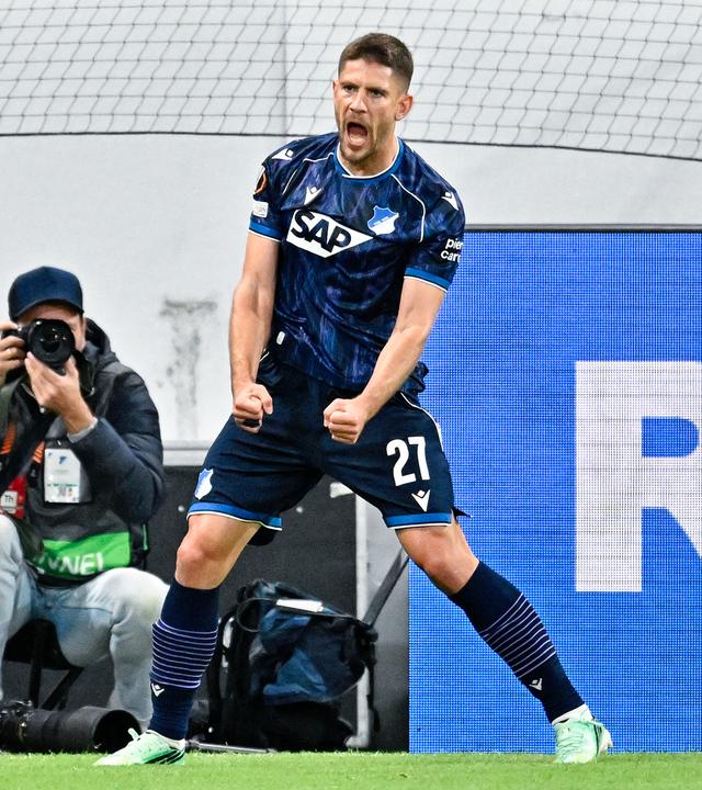 Hoffenheims Andrej Kramaric bejubelt seinen Führungstreffer gegen Lyon