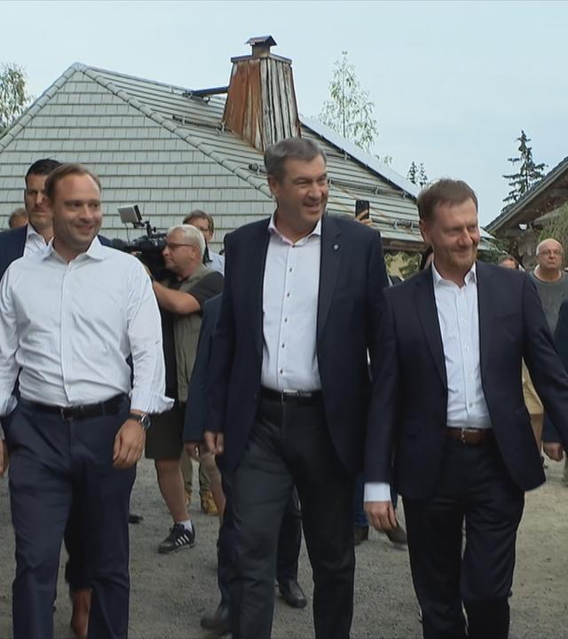 Kretschmer und Söder in Dorfchemnitz