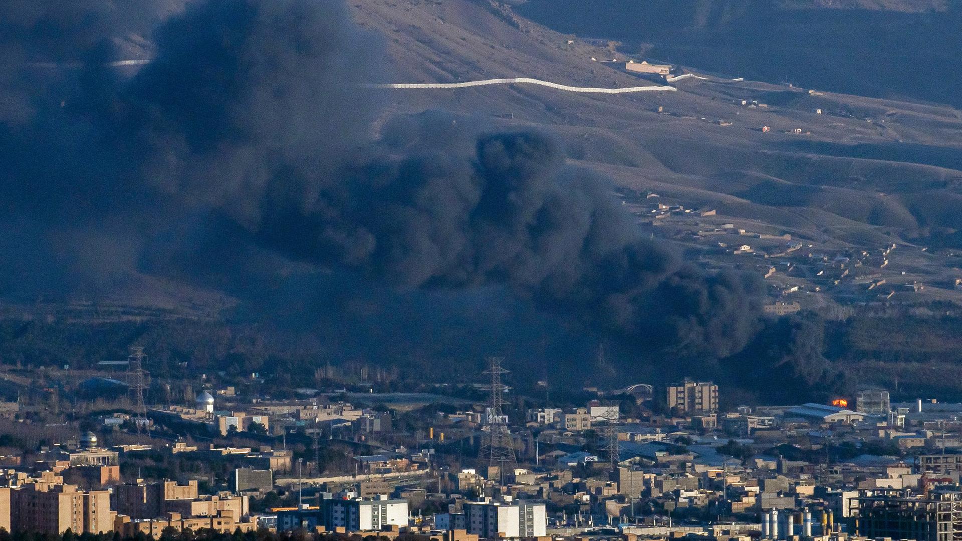 Anhaltende Luftangriffe auf Teheran
