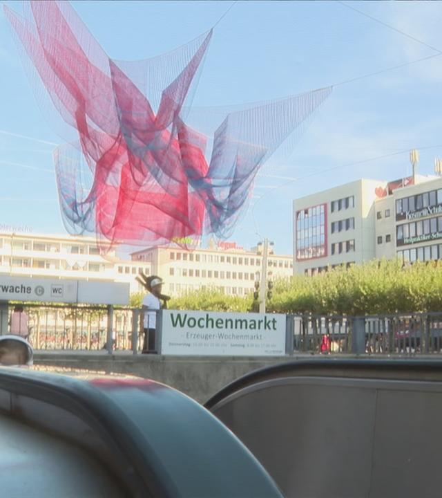 Kritik für teures Kunstwerk in Frankfurt
