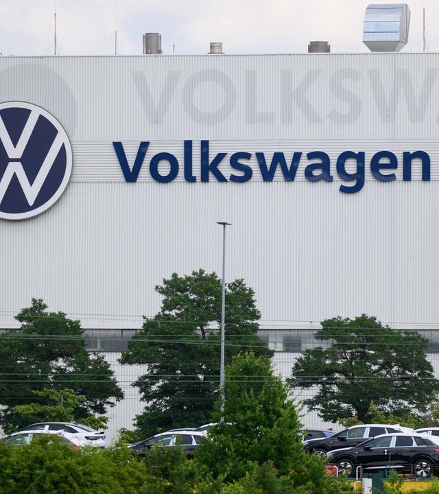 29.06.2026, Sachsen, Zwickau: Blick auf das Werk von Volkswagen Sachsen.
