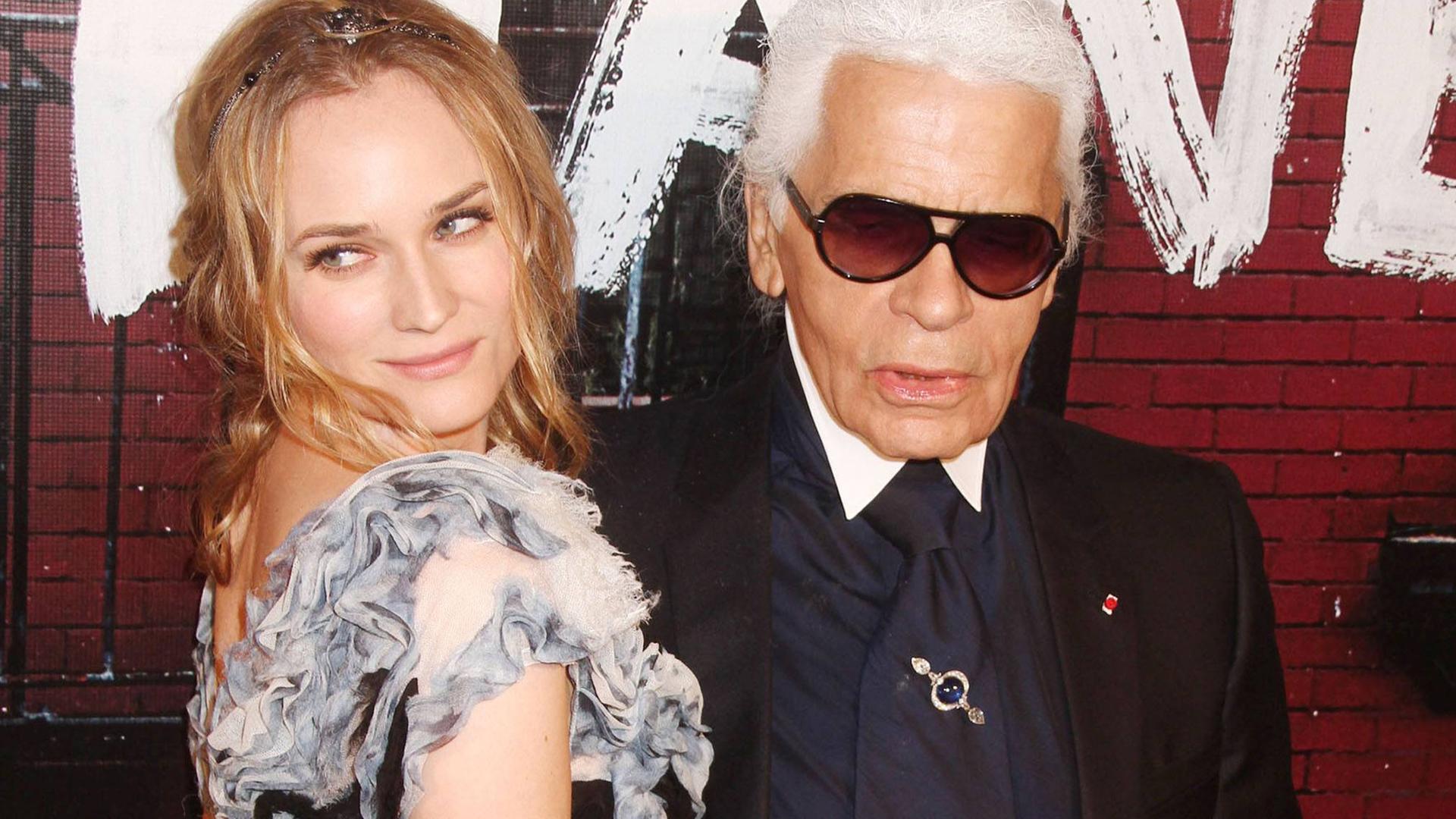 Diane Kruger und Karl Lagerfeld 2010 in New York