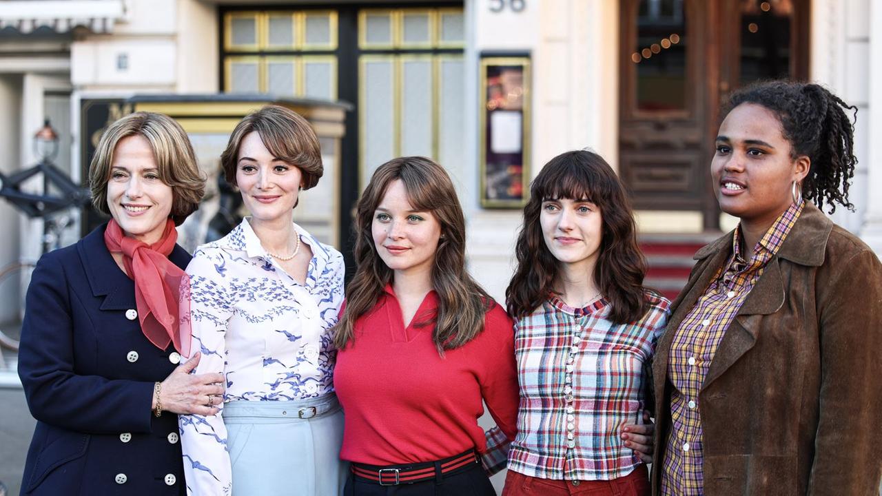 Setbesuch bei ZDF-Erfolgfsserie "Ku'damm 77"