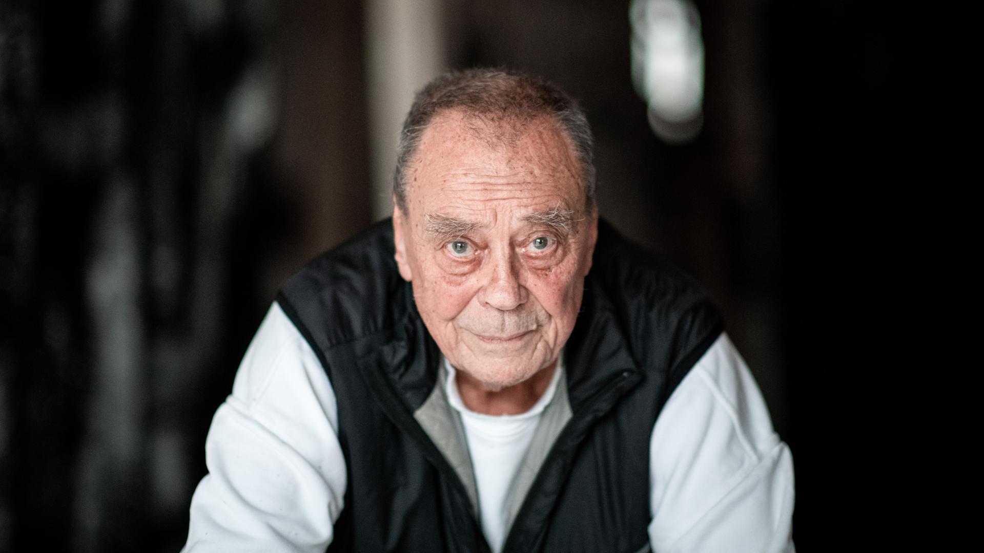 Der Künstler Günther Uecker