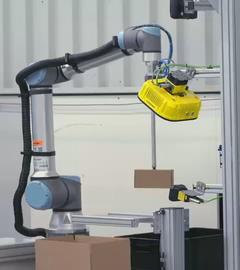 Ein Prozess in einer Fabrik ist zu sehen.