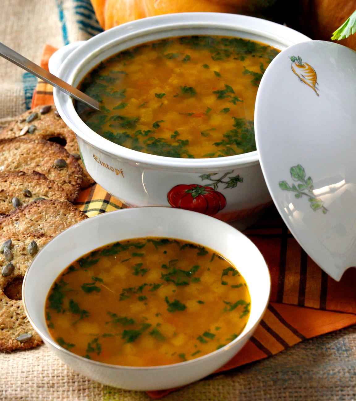 Kürbis-Kartoffel-Eintopf mit Knäckebrot