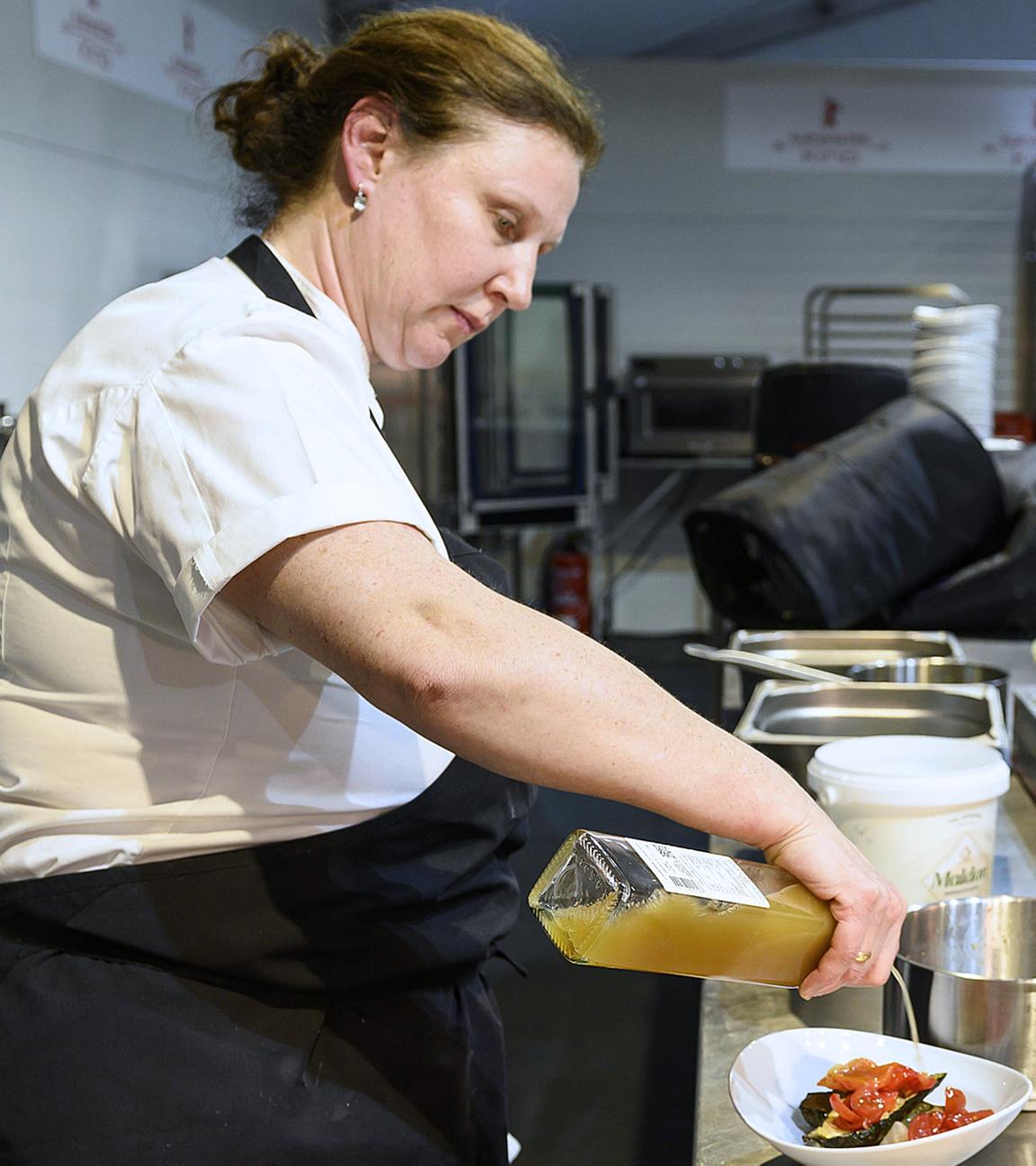 Die britische Sterneköchin Angela Hartnett bei den Kulinarischen Kino der Berlinale.