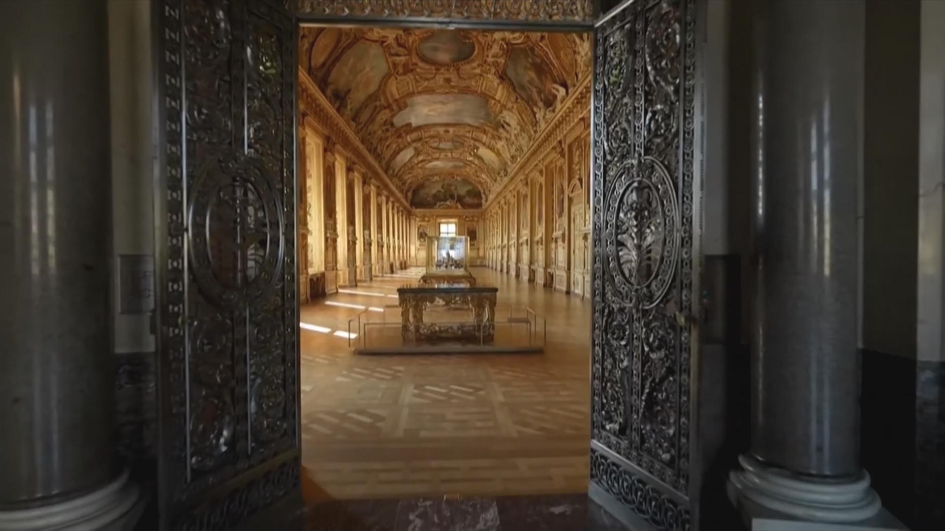 Ausstellung im Louvre