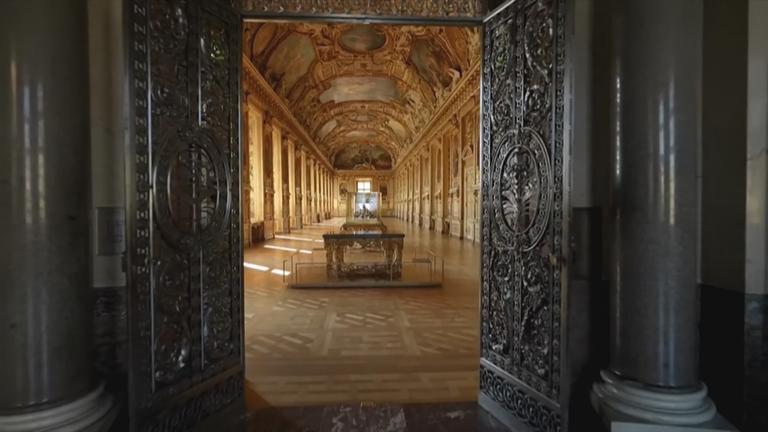 Ausstellung im Louvre