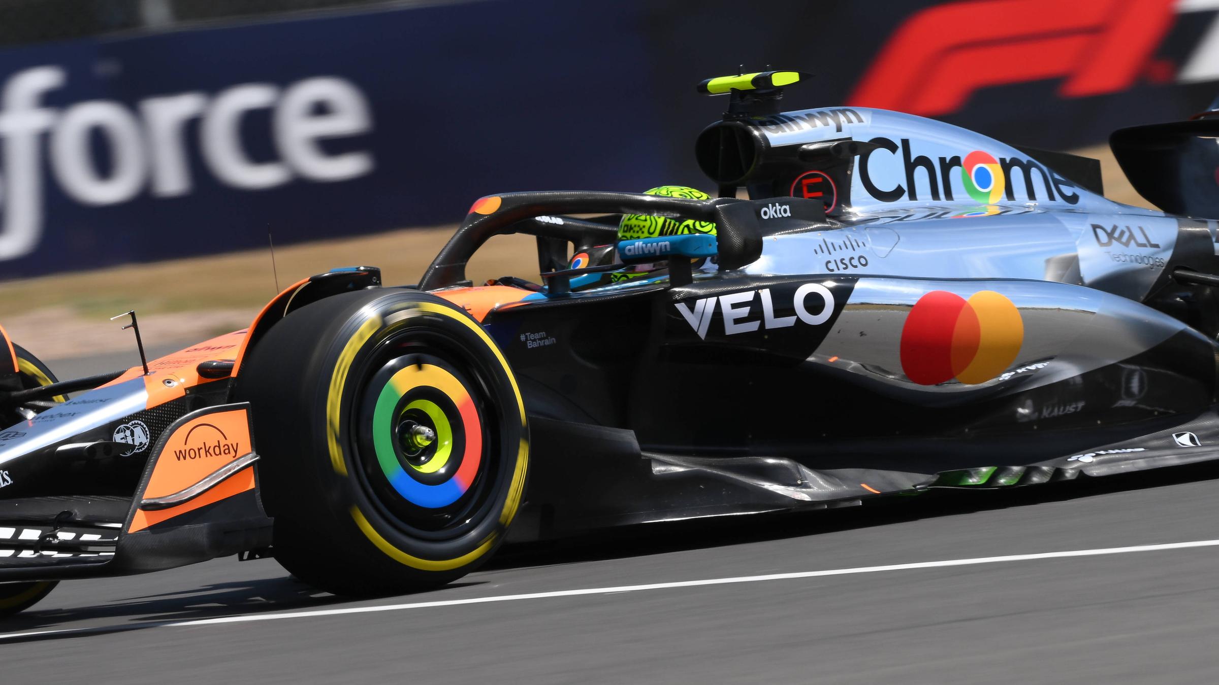 Training von Lando Norris (Großbritannien) und McLaren am 04.07.2024 am Freien Training 1 des Formel 1 Qatar Airways British Grand Prix auf dem Silverstone Circuit in Towcester, England.