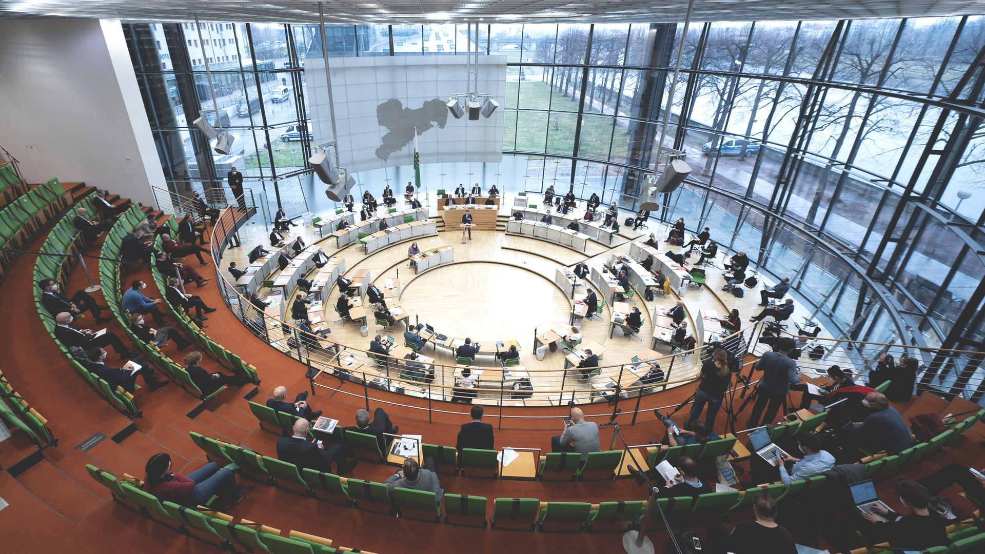 Der sächsische Landtag in der Landeshauptstadt Dresden von innen