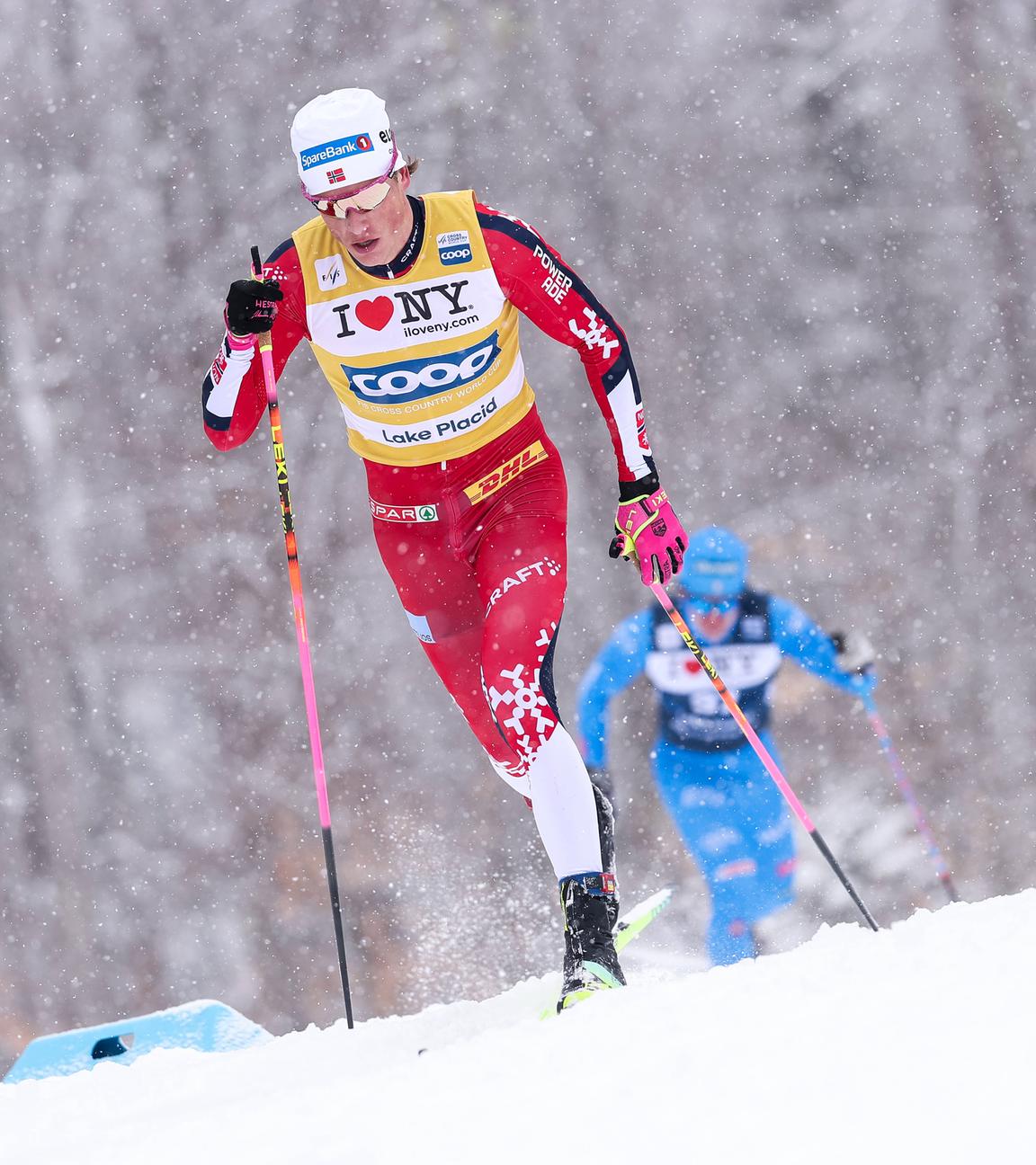 Johannes Hosflot Klaebo im Rennen über 10 km klassisch beim Langlauf-Weltcup in Lake Placid.