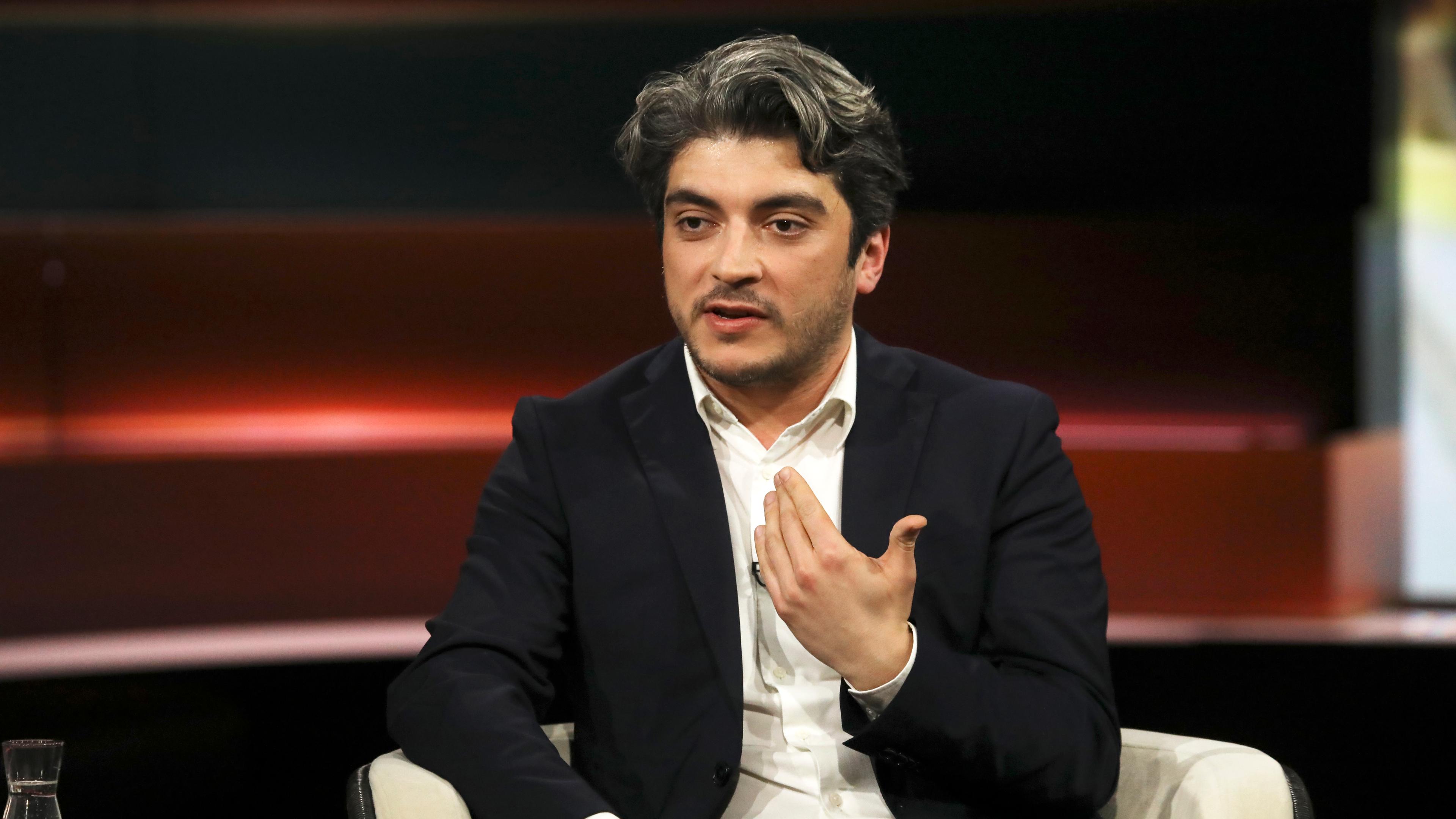 Khesrau Behroz zu Gast bei Markus Lanz.