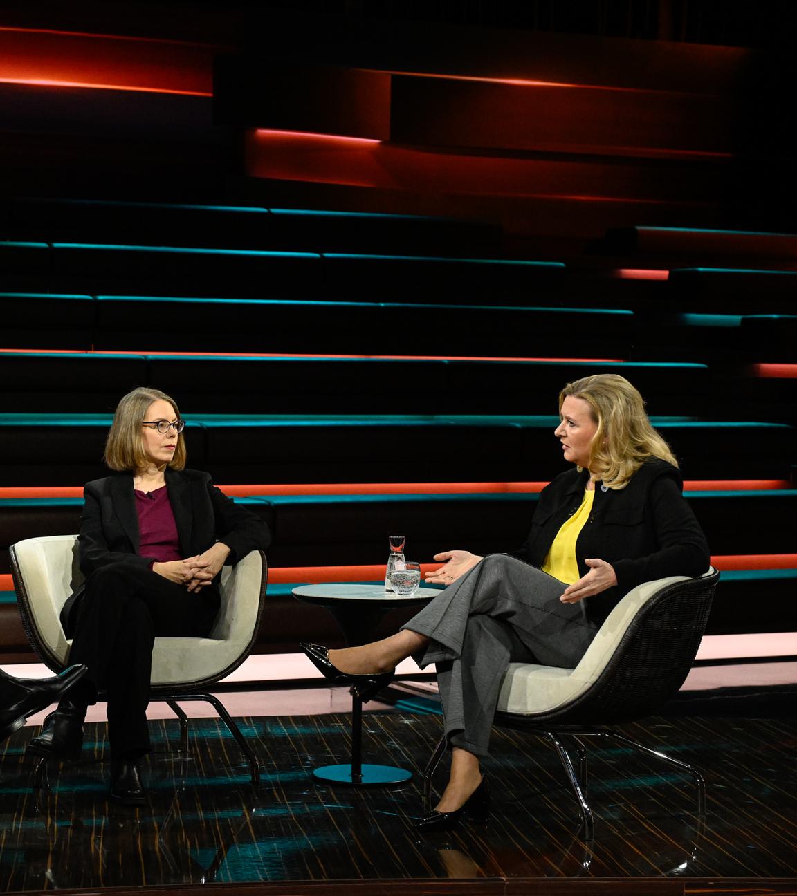 Anne Brorhilker und Eva Quadbeck bei "Markus Lanz".