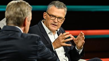 CDU-Politiker Roderich Kiesewetter spricht in der Sendung "Markus Lanz" vom 08.07.2026.