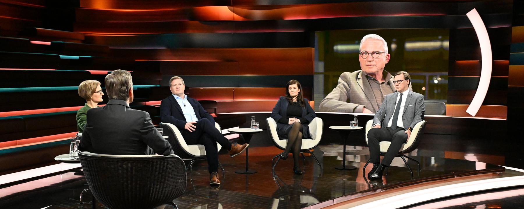 Markus Lanz, Franziska Brantner, Michael Bröcker, Azadeh Zamirirad, Nico Lange und Schalte: Thomas Strobl.