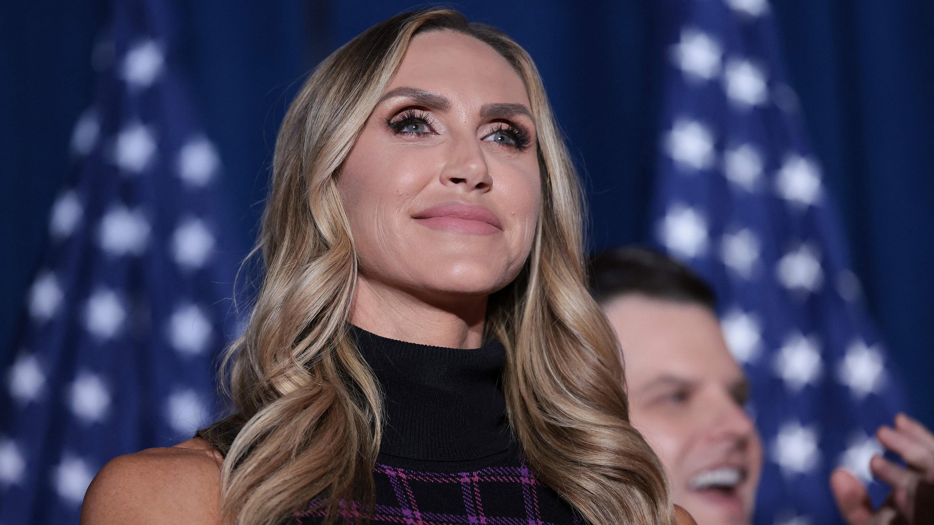 Lara Trump steht auf der Bühne am 24.02.2024 in Columbia.
