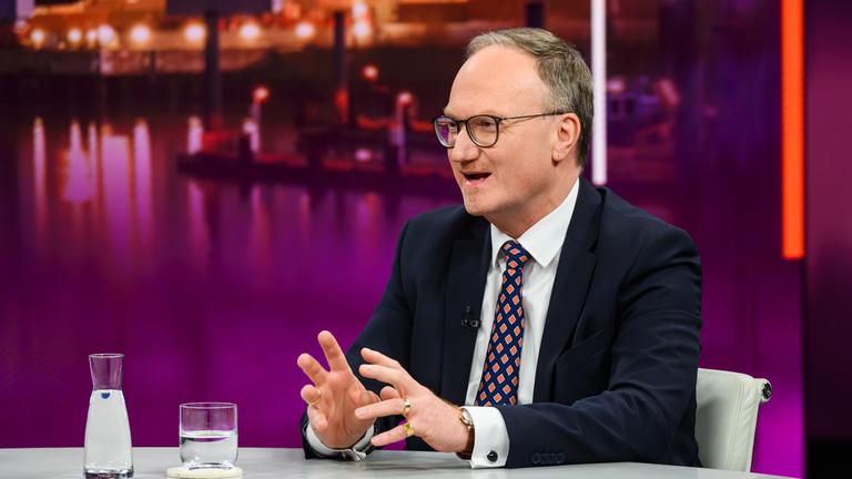 Lars Feld bei Maybrit Illner