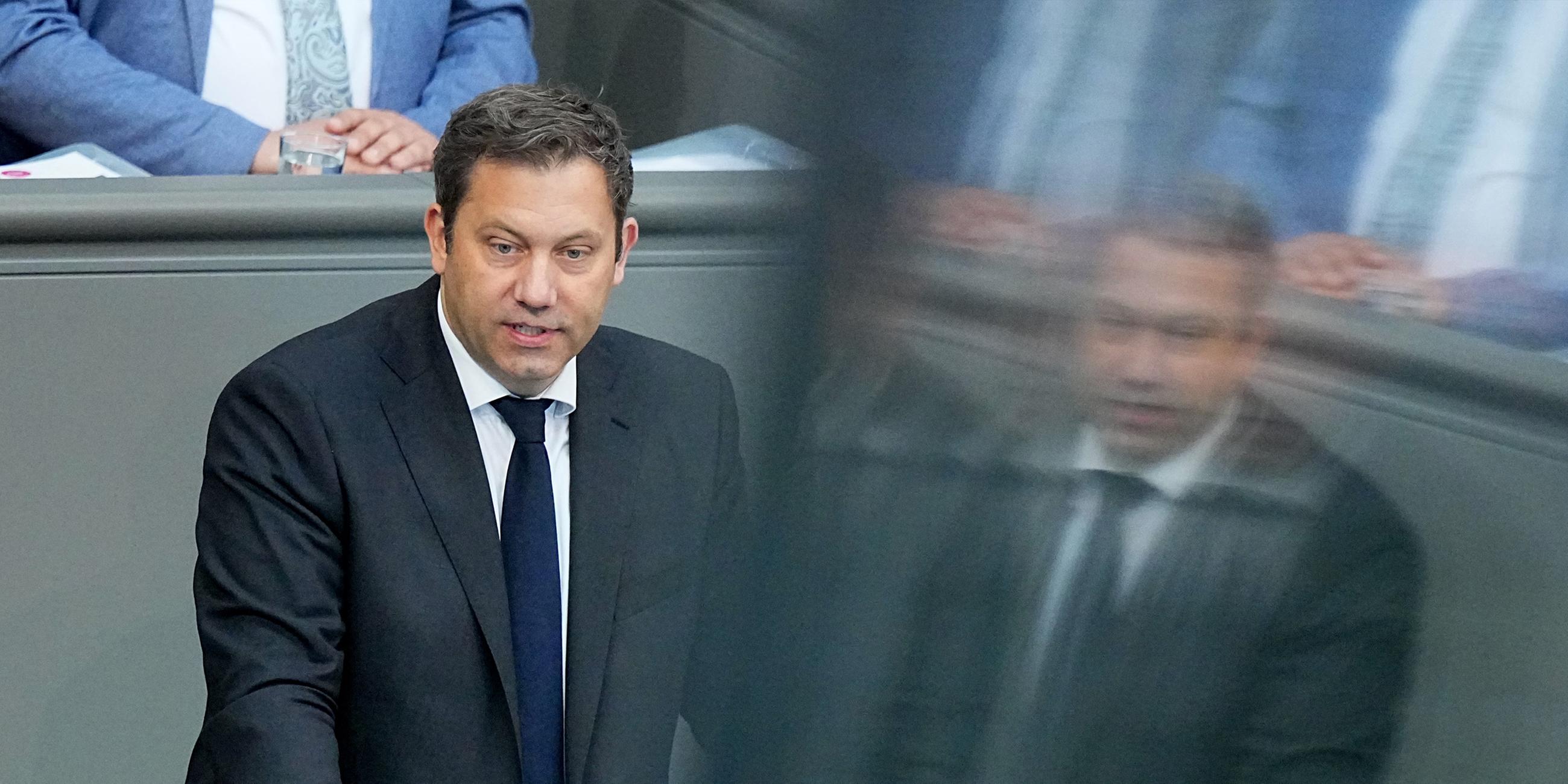 Lars Klingbeil im Bundestag am 15.05.2025