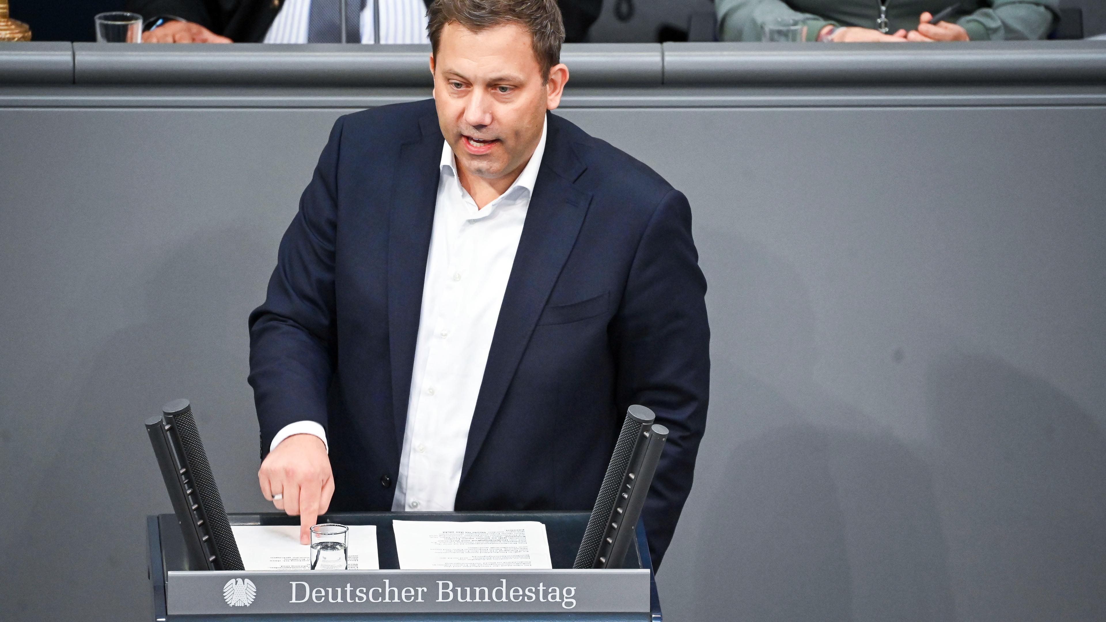 Berlin: Lars Klingbeil (SPD), Bundesminister der Finanzen