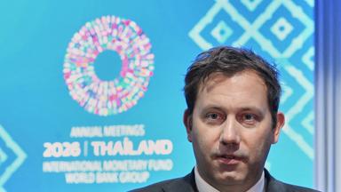  Bundesfinanzminister Lars Klingbeil (SPD) spricht im Rahmen der Jahrestagung des Internationalen Währungsfonds (IWF) während eines Statements. 