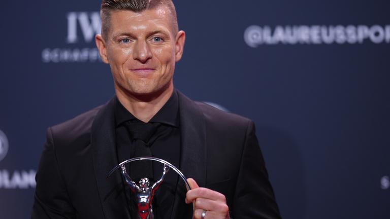 Überraschende Auszeichnung: Toni Kroos geehrt