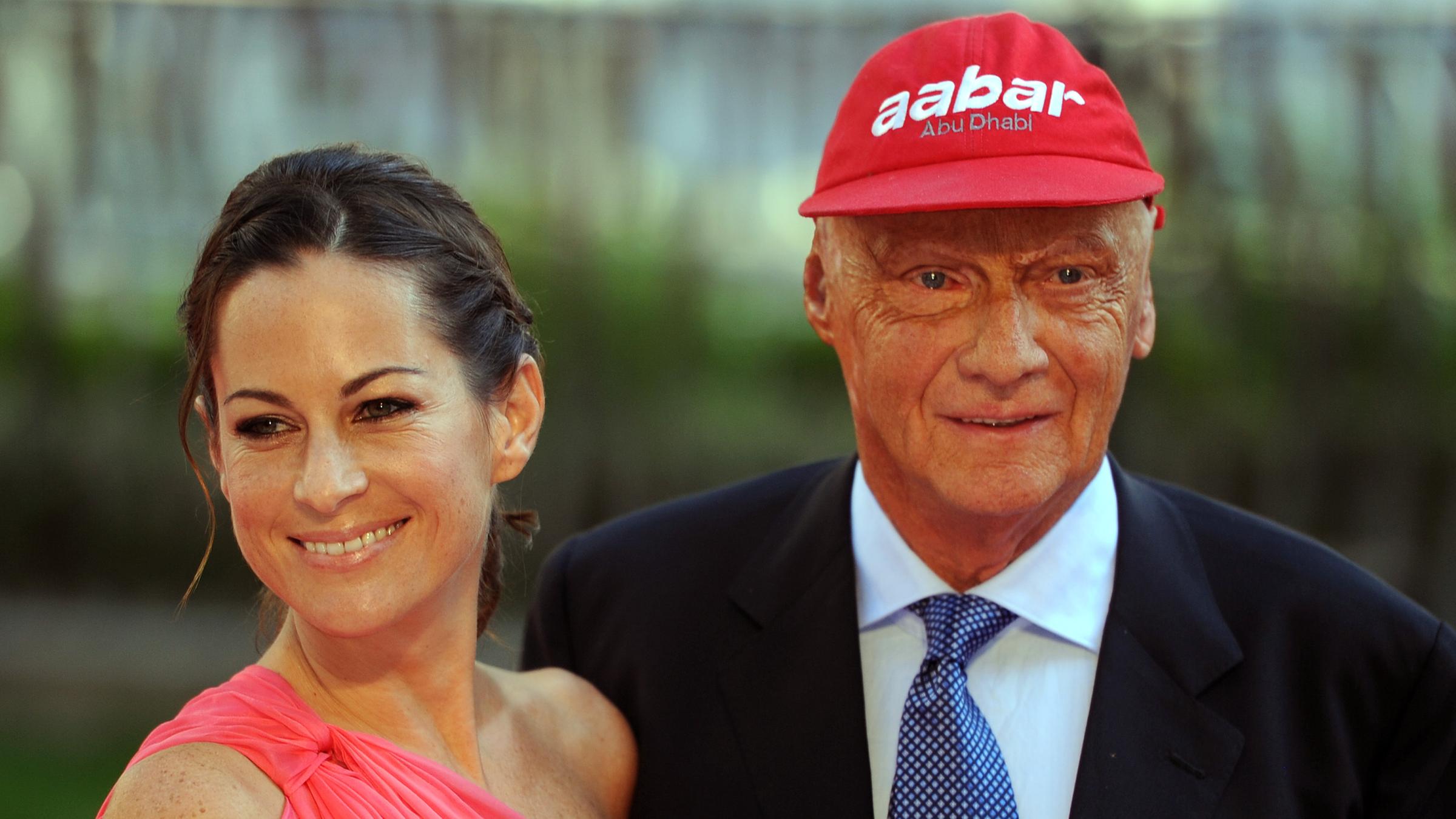 Niki Lauda im Jahr 2013 mit Ehefrau Birgit (l.)