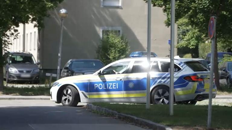 Seit mehreren Wochen wird Valerie M. aus Lauben im Unterallgäu vermisst, nun wurde vermutlich die Leiche der zweifach Mutter in einem Wald gefunden.