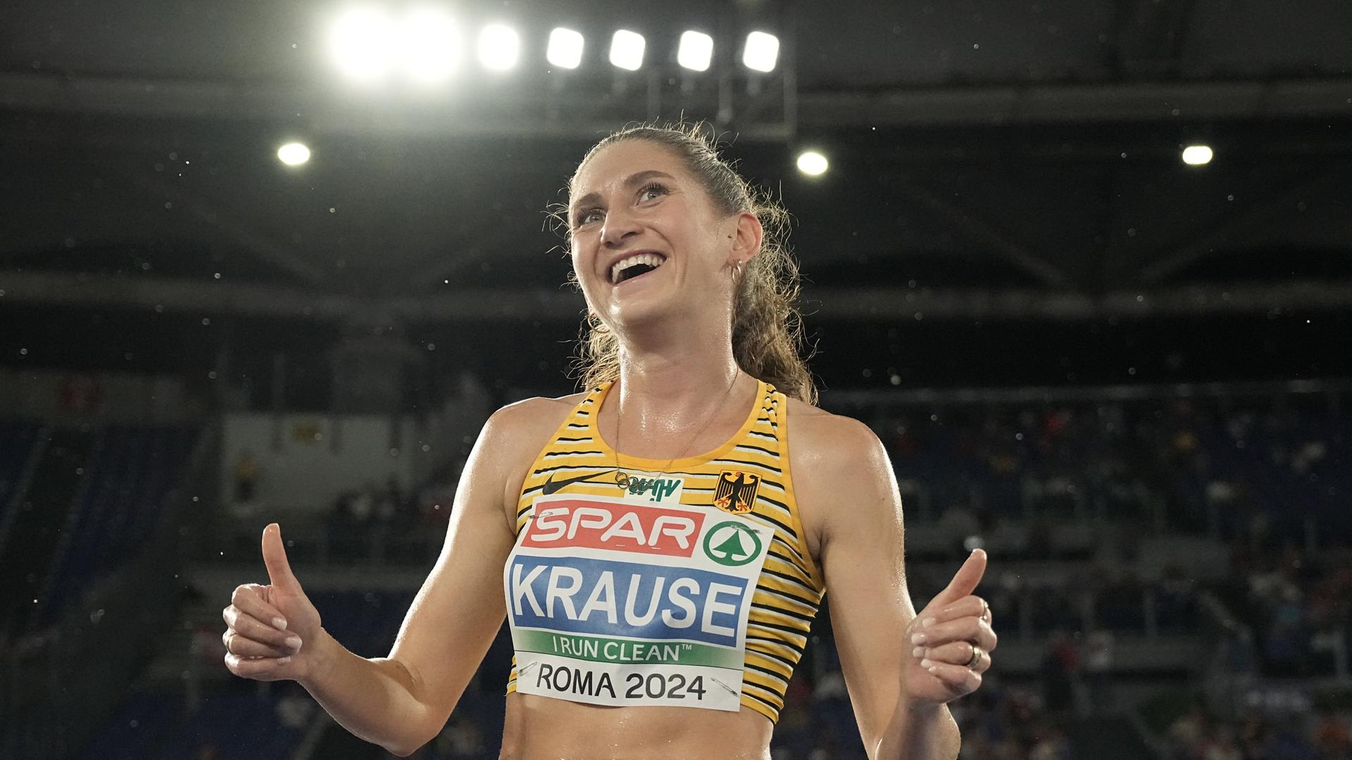 Leichtathletik-EM 2024: Gesa Felicitas Krause aus Deutschland freut sich über Silber im 3000-Meter-Hindernislauf.