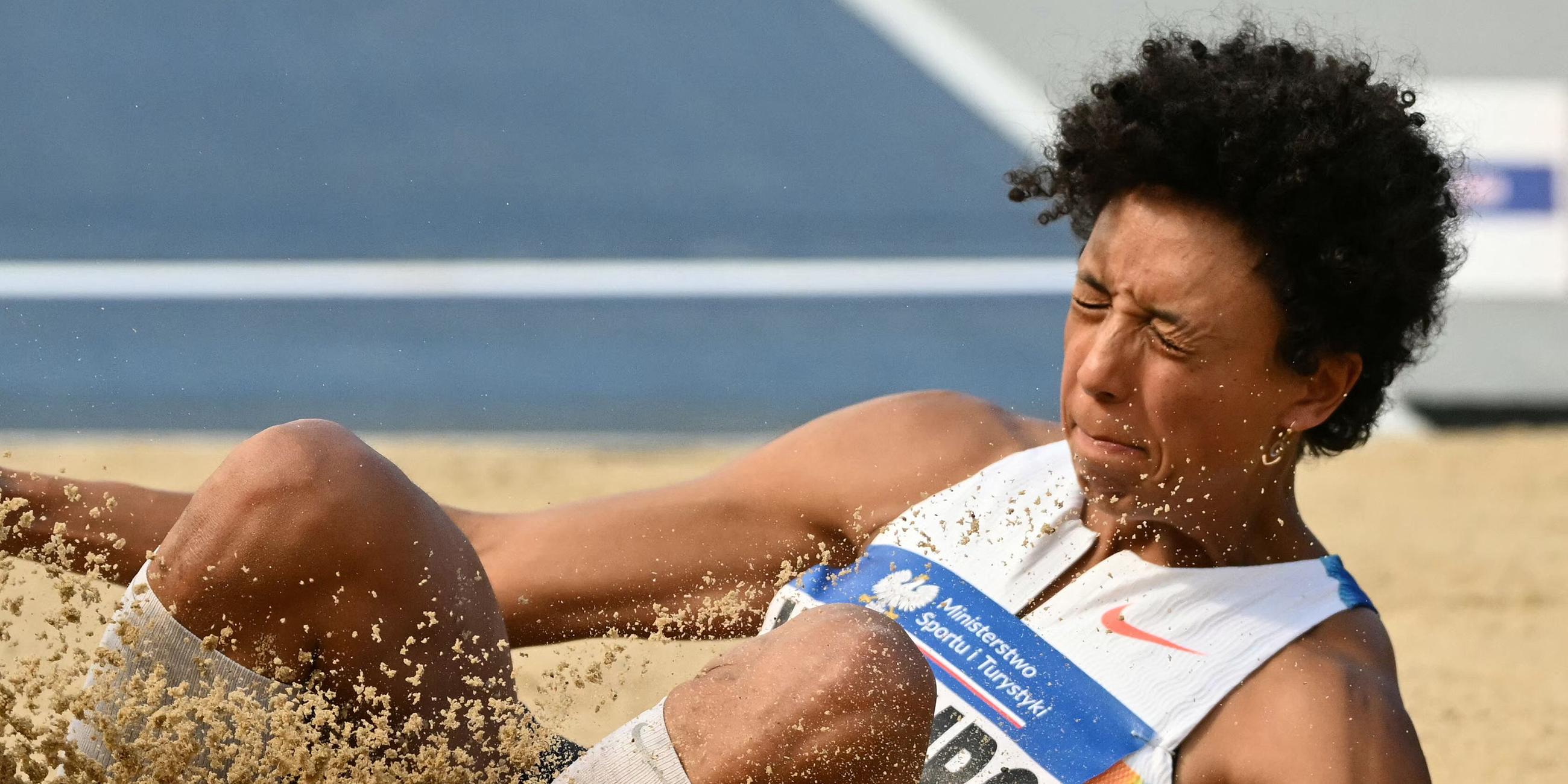 Malaika Mihambo nimmt am Frauen-Weitsprung-Finale des Silesia Diamond League Leichtathletik-Meetings im Stadion Śląski teil.