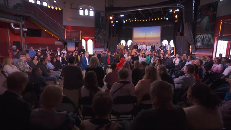 Moma vor Ort in Zwickau mit Publikum