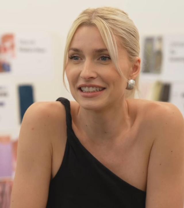 Lena Gercke lacht im Interview