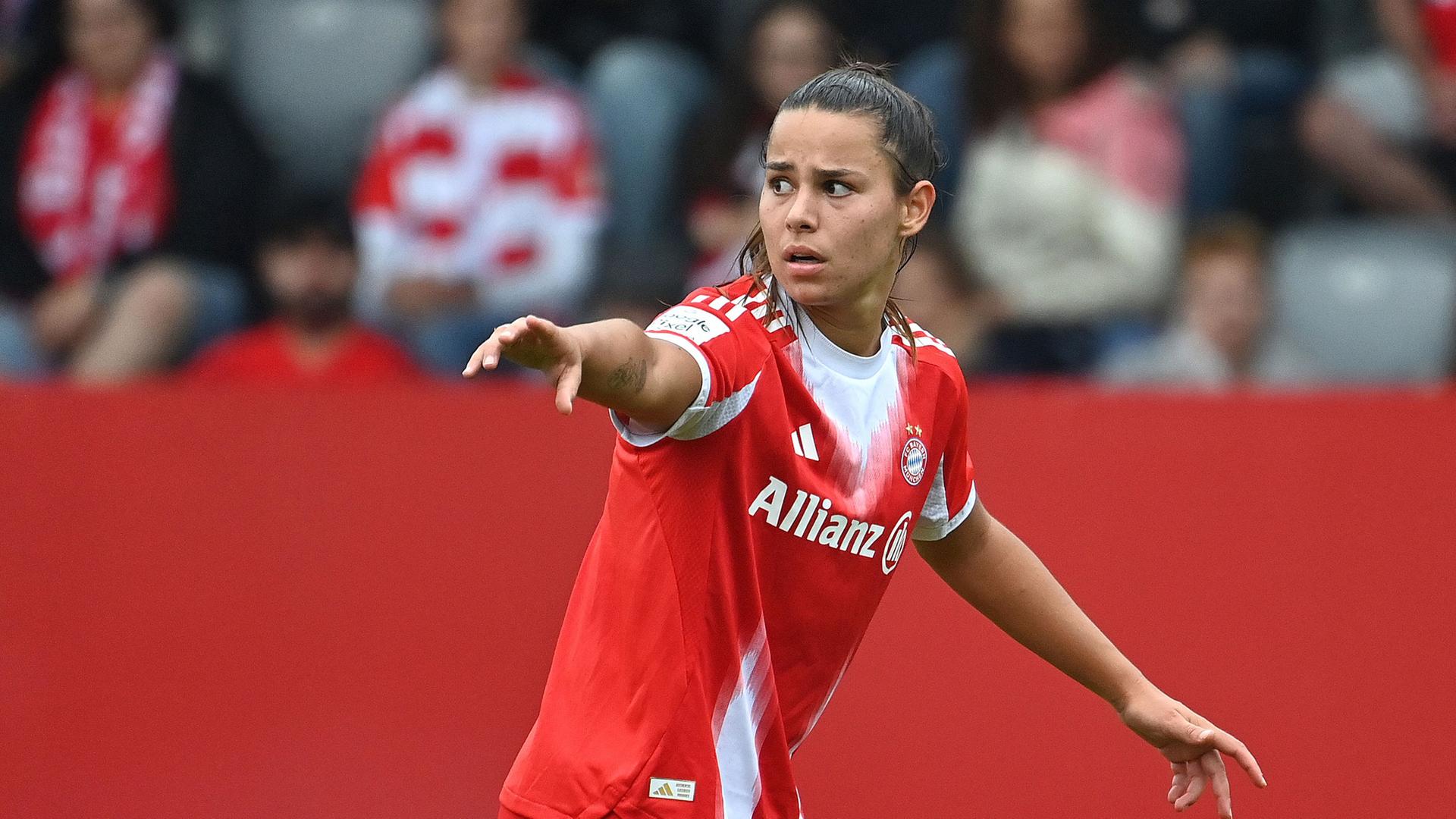 Fußballspielerin Lena Oberdorf vom FC Bayern München am21.08.2025-