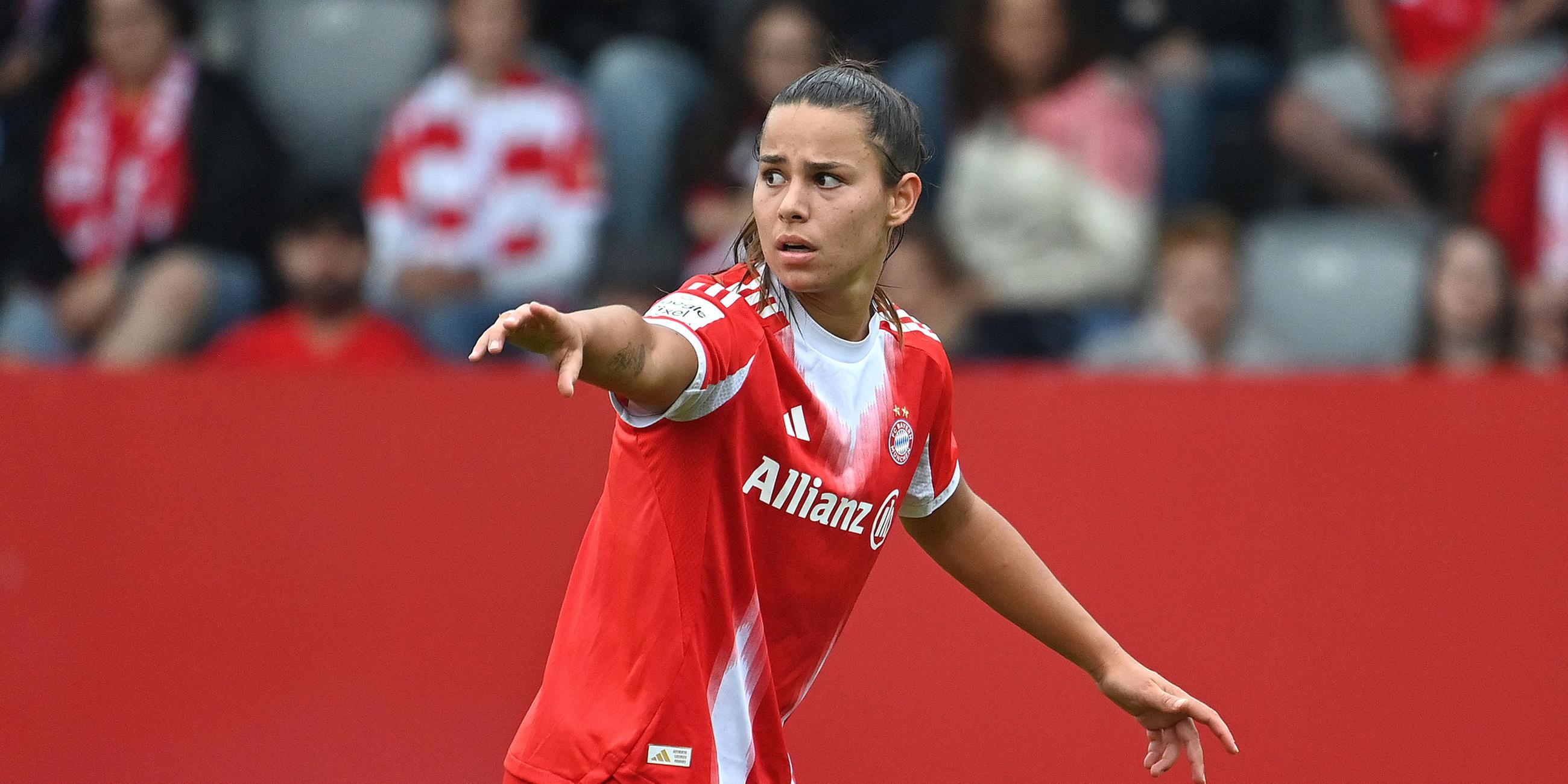 Fußballspielerin Lena Oberdorf vom FC Bayern München am21.08.2025-