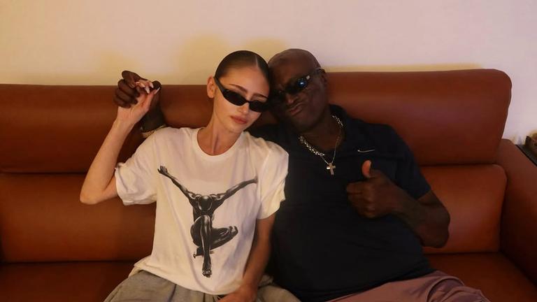 Zu sehen sind Leni Klum und ihr Papa Seal