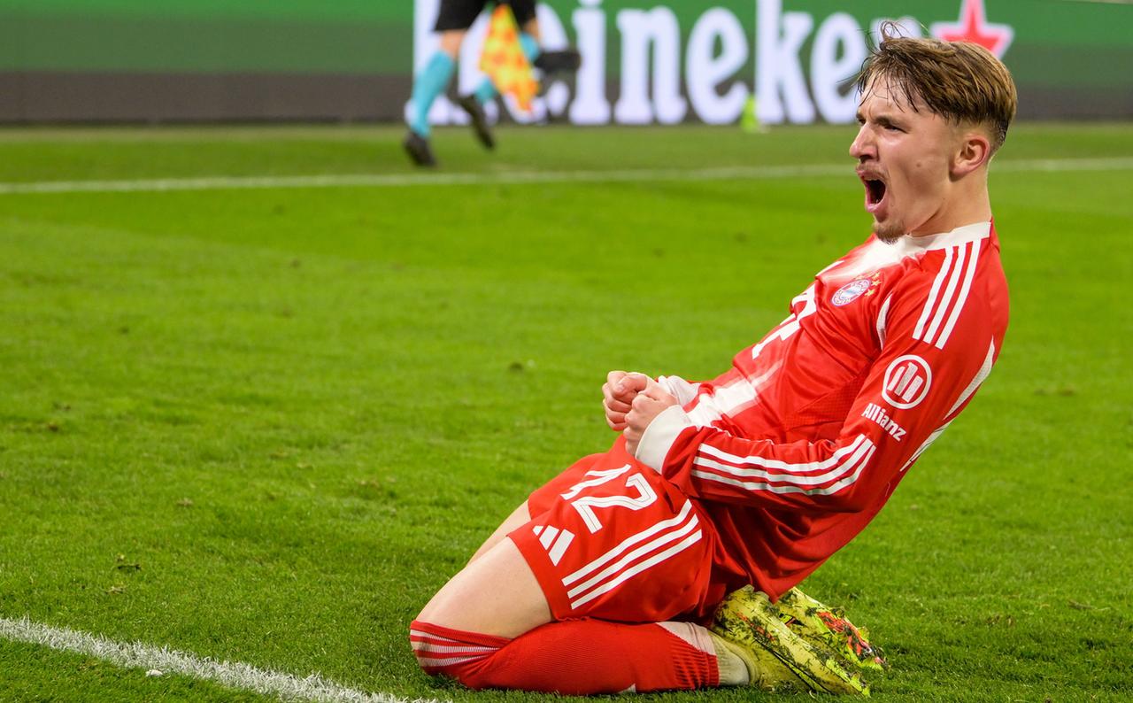 Lennart Karl, Champions League, FC Bayern - Sporting Lissabon