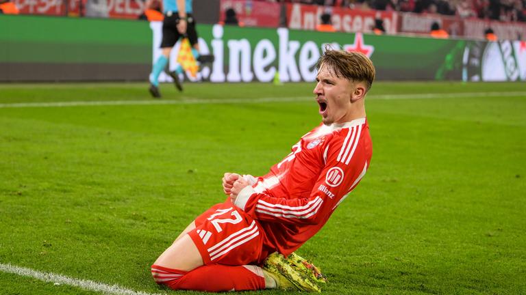 Lennart Karl, Champions League, FC Bayern - Sporting Lissabon