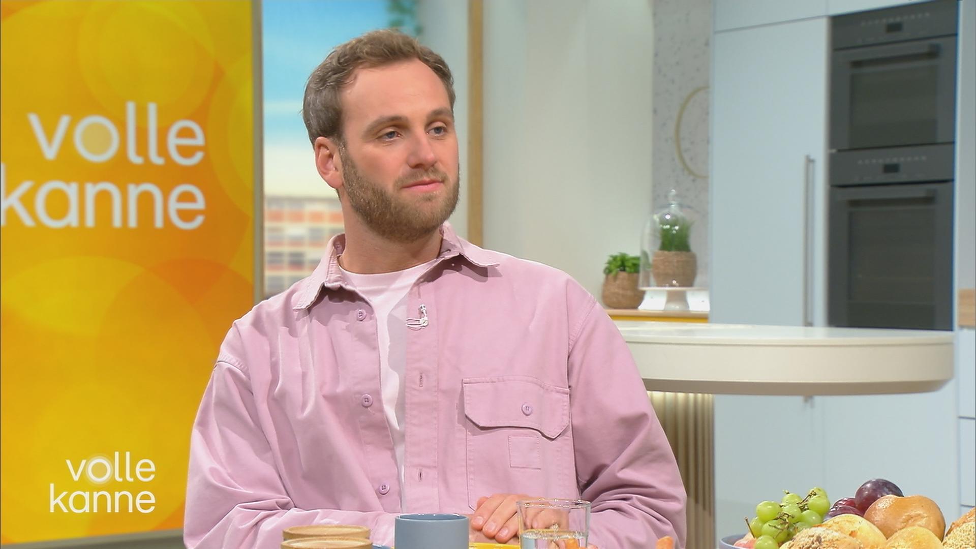 Leon Windscheid am Volle Kanne Tisch