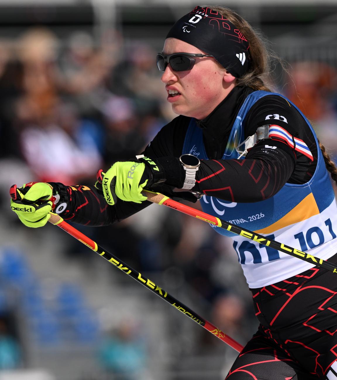Leonie Walter in Aktion im Para Langlauf am 13.03.2026 im Tesero Cross-Country Skiing Stadium. 