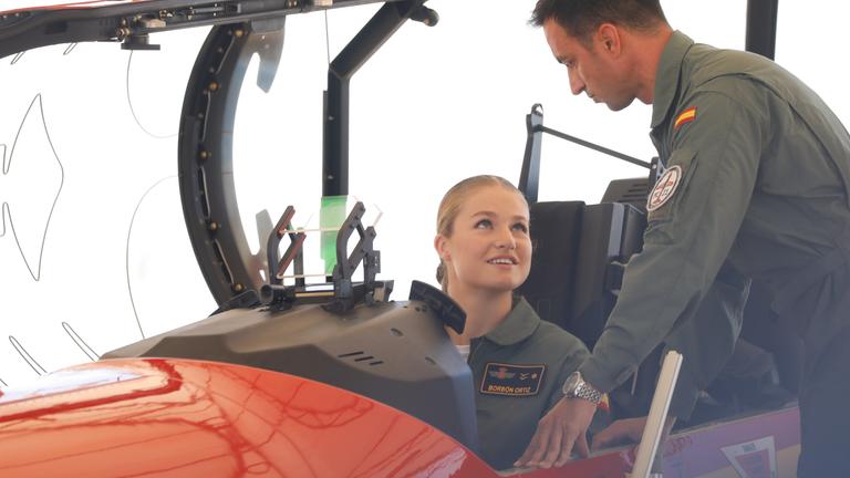 Leonor von Spanien: Ausbildung bei Luftwaffe